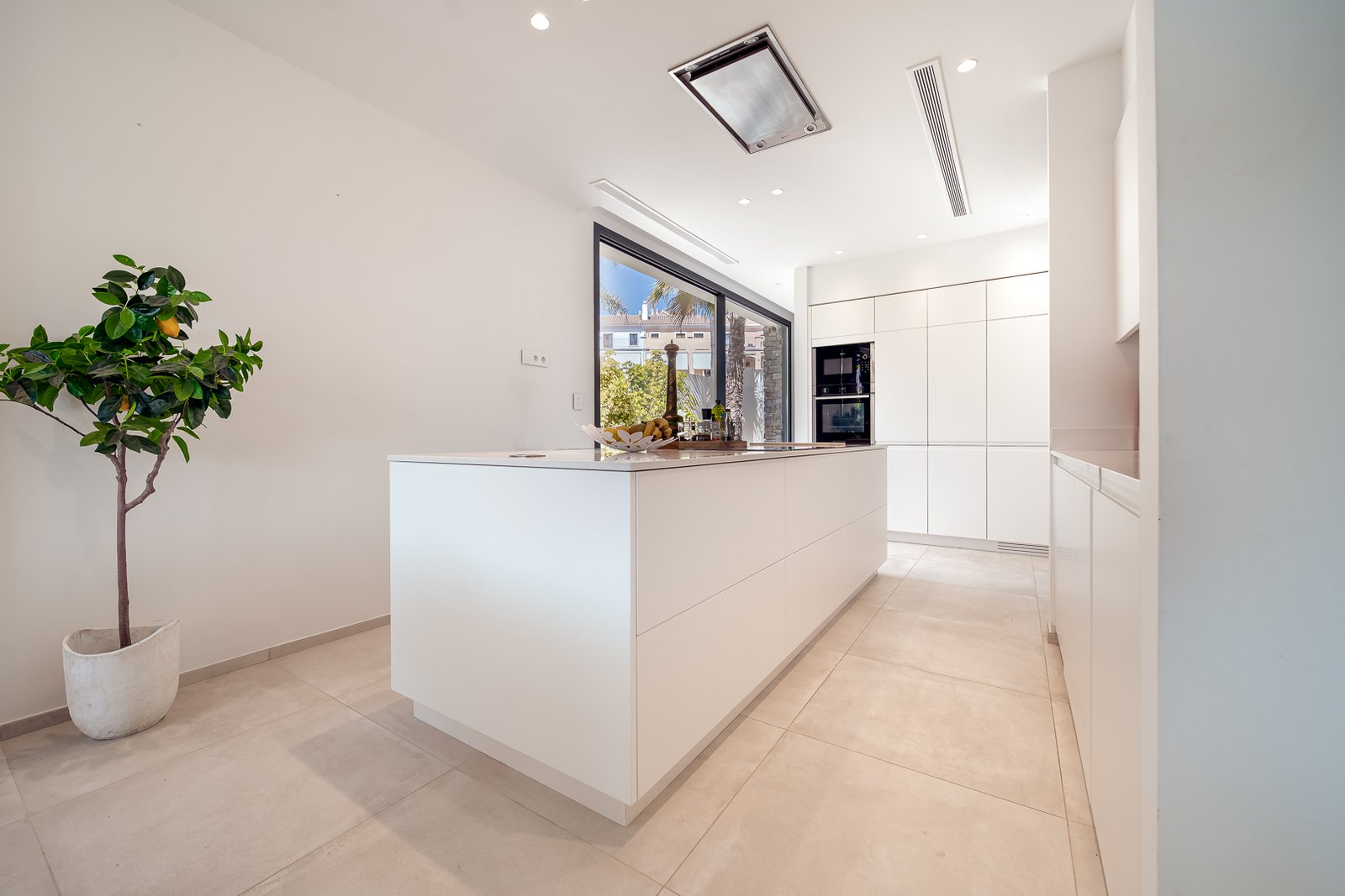 030234f0-3ee2-4634-8322-39dbfca76c9a