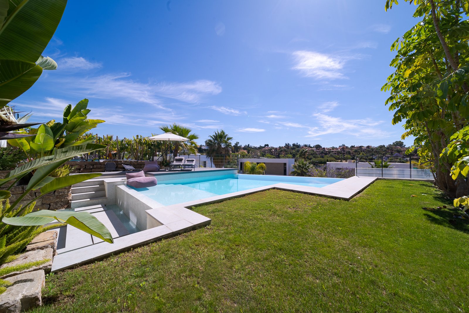 1c1e4a2d-51ff-4adb-8775-17ae630c72b4