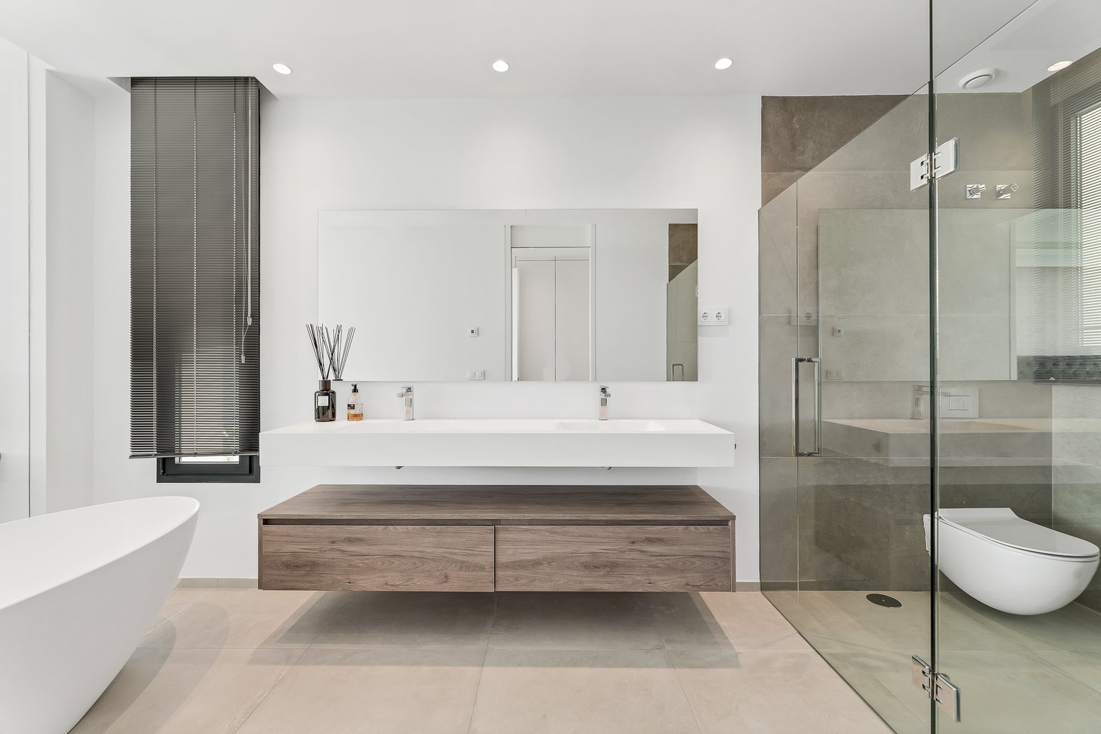 405c9ad5-214a-46c3-995a-b3af2ffcd68a